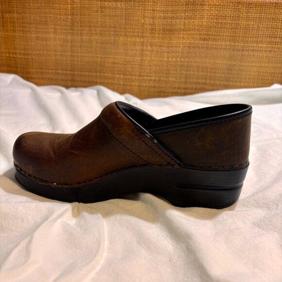 Dansko Professional Brown Clogs 38 - Picture 7 of 8